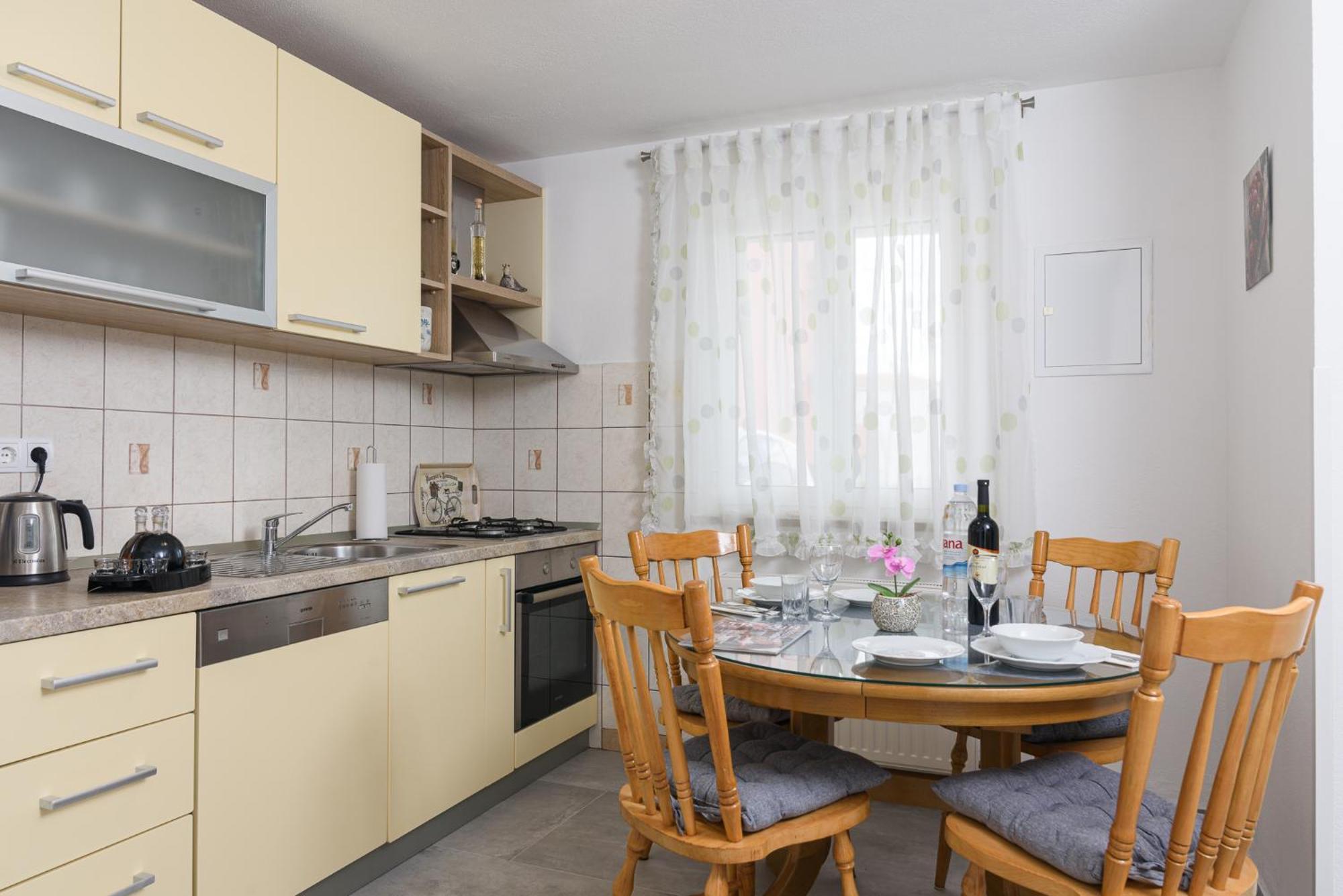 Apartman Karic Trogir Ngoại thất bức ảnh